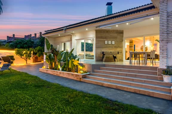 Spanish Villa | Pool&BBQ | Garden | Exclusive